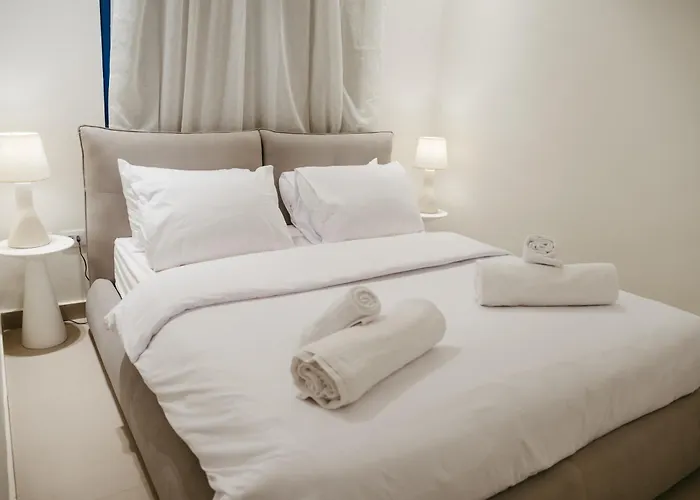 1 Bedroom Ancient Sands
