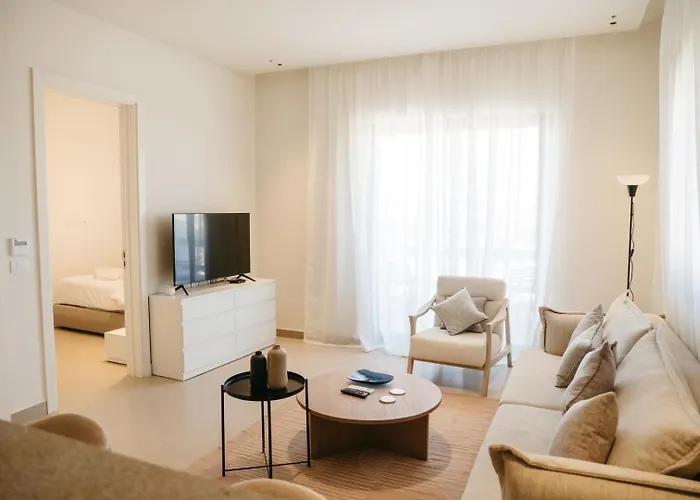 1 Bedroom Ancient Sands Apartmanhotel Gurdaka